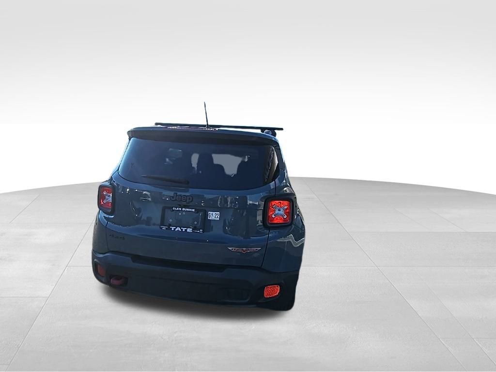 Used 2015 Jeep Renegade Trailhawk image 15