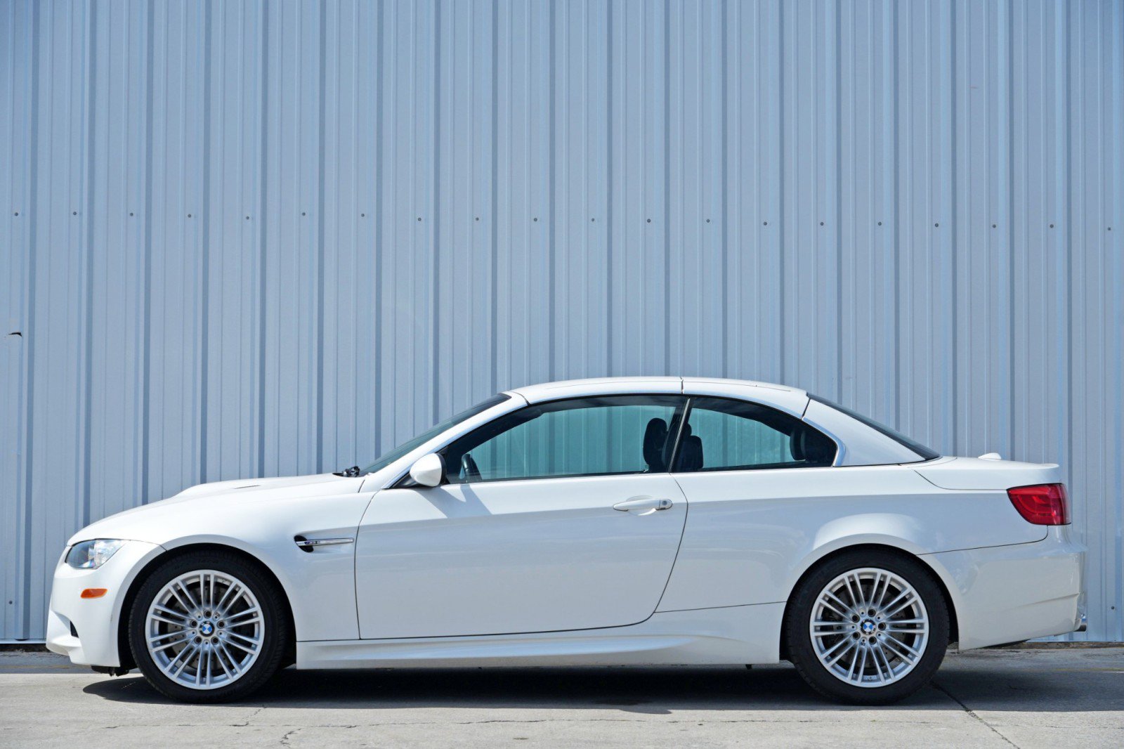 Used 2012 BMW M3 Convertible image 9