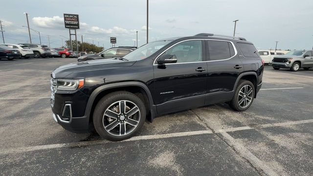 Used 2023 GMC Acadia SLT w/ Preferred Package AWD/4WD image 4