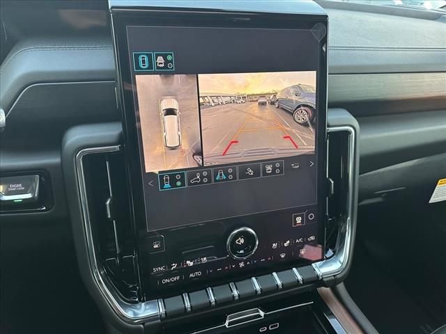 New 2026 GMC Yukon XL Denali w/ Denali Reserve Package image 32