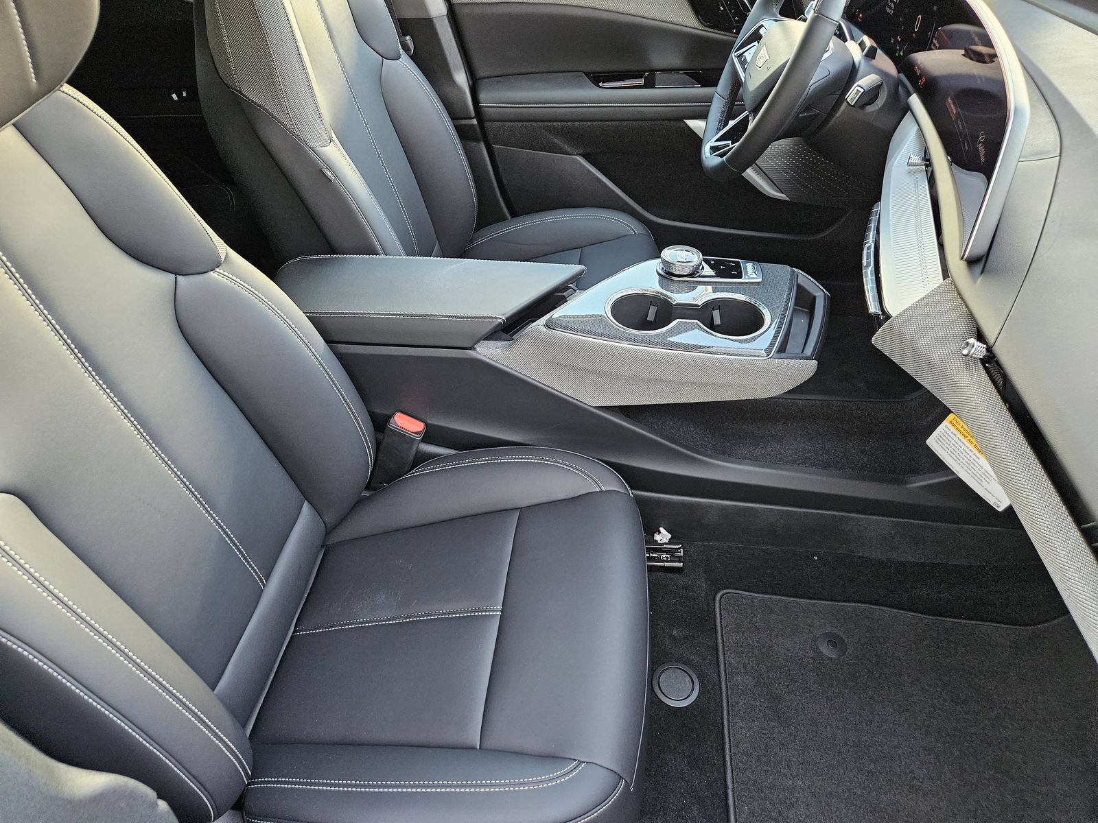 New 2027 Cadillac Optiq Sport AWD/4WD image 16