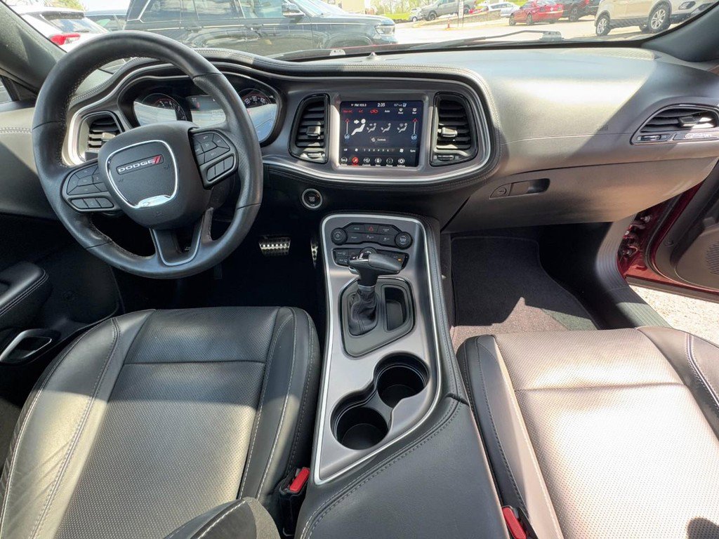 Used 2020 Dodge Challenger SXT w/ Plus Package image 12