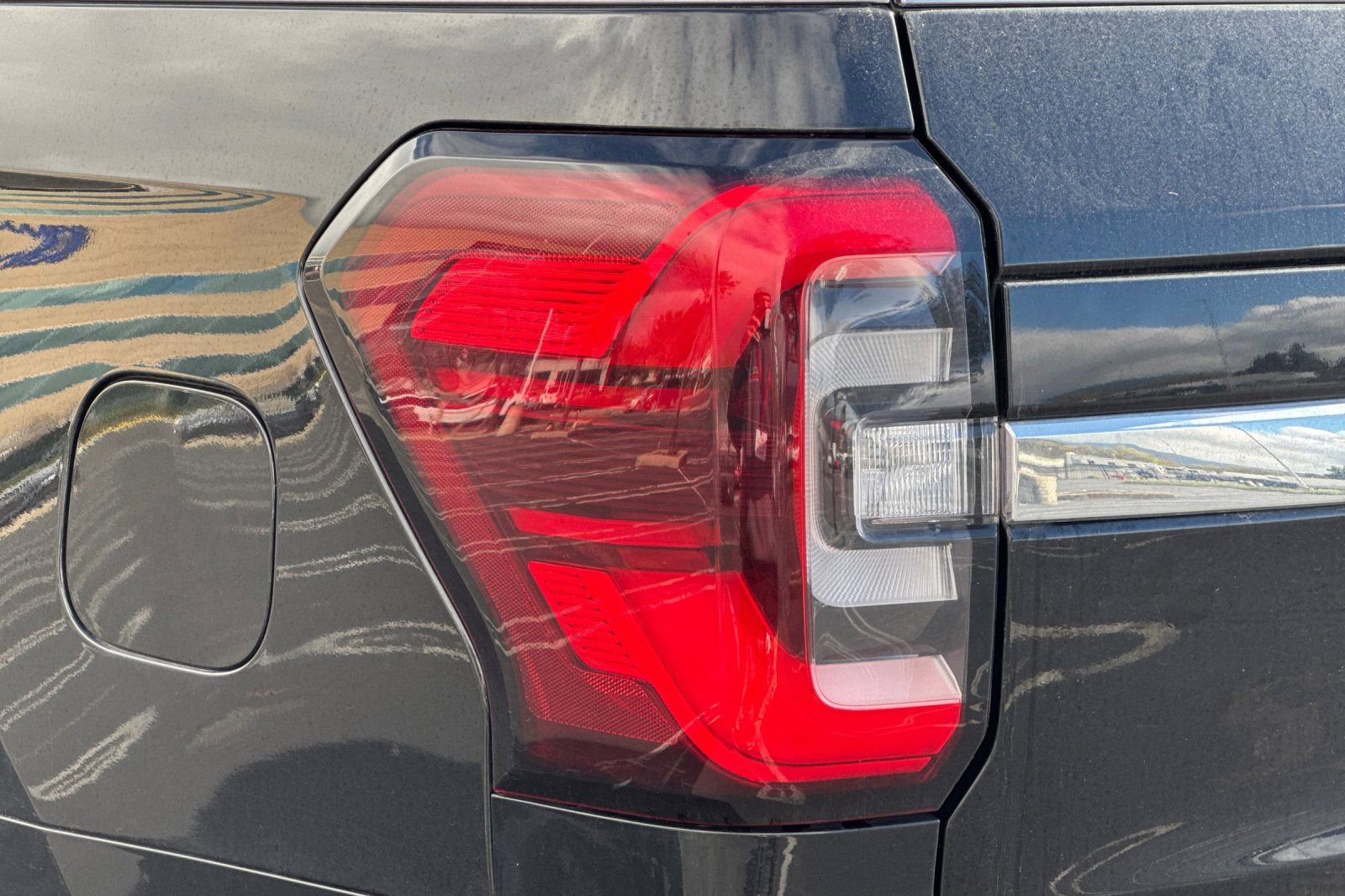 Used 2024 Ford Expedition Limited image 51