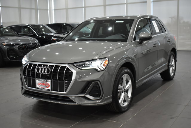 Used 2022 Audi Q3 2.0T Premium Plus w/ Premium Plus Package image 7