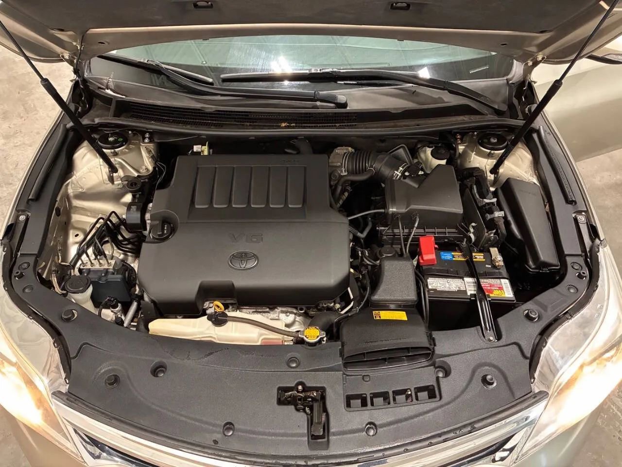 Used 2014 Toyota Avalon XLE Touring image 35