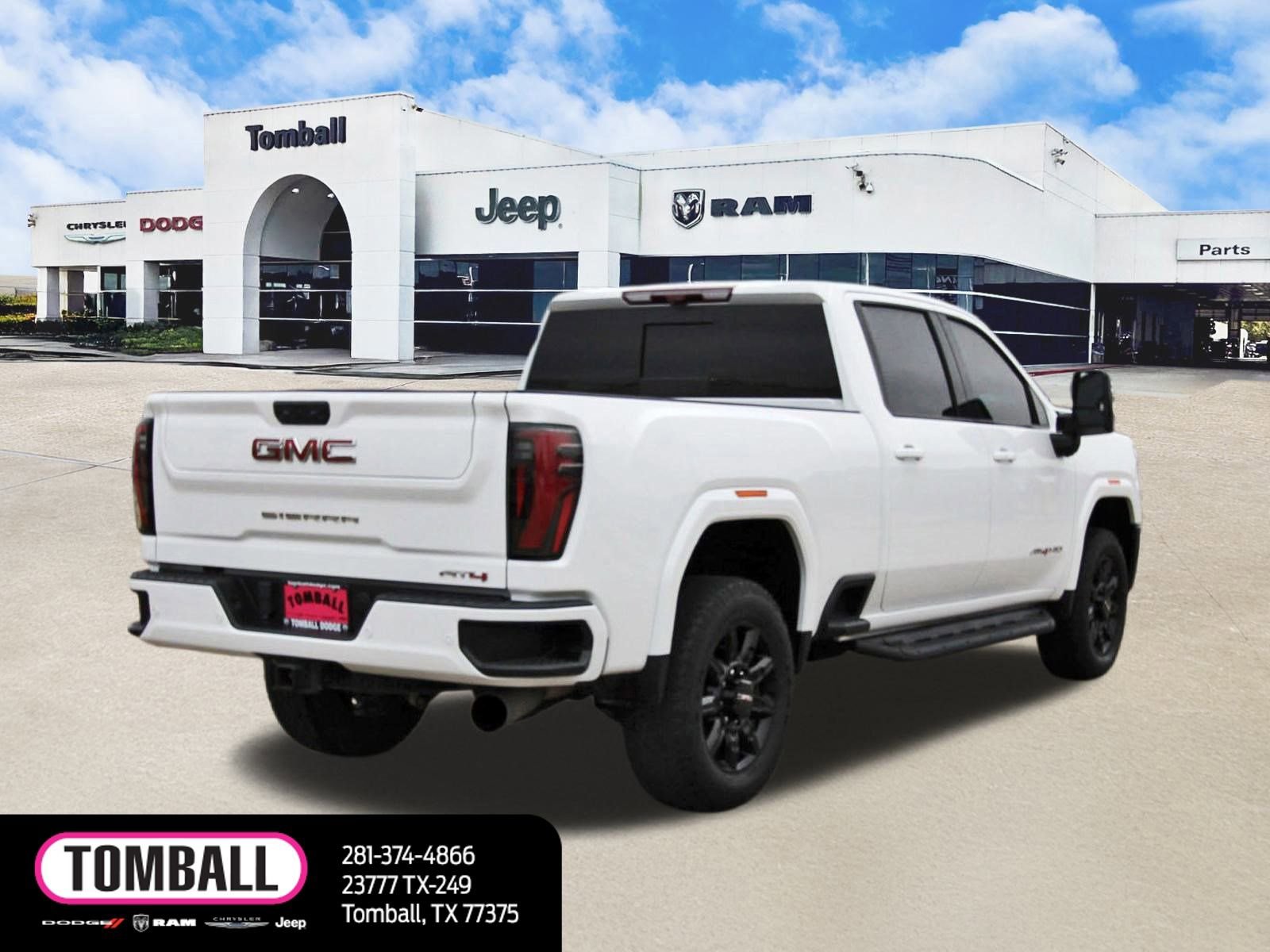 Used 2024 GMC Sierra 2500 AT4 w/ Max Trailering Package image 7