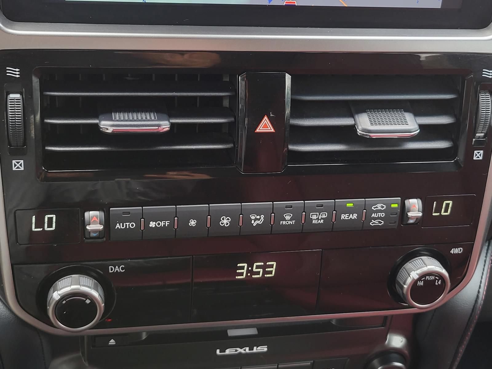Used 2023 Lexus GX 460 Premium w/ Premium Package AWD/4WD image 24