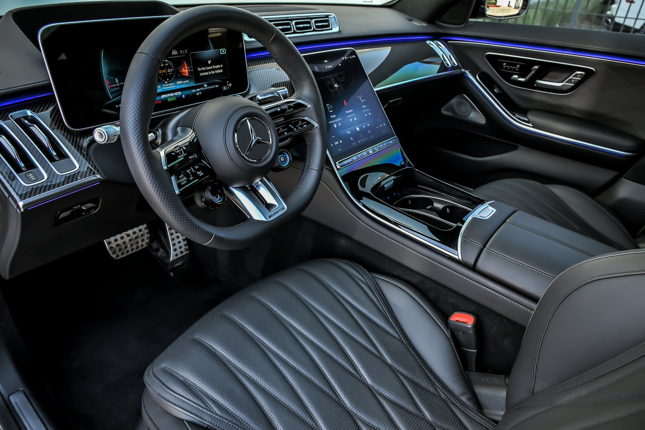 Used 2025 Mercedes-Benz S 63 AMG S image 26