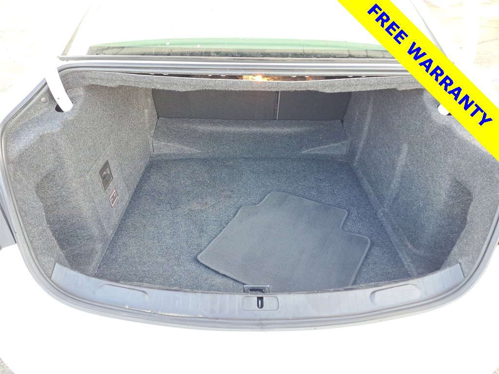 Used 2017 Chevrolet Impala LT image 24