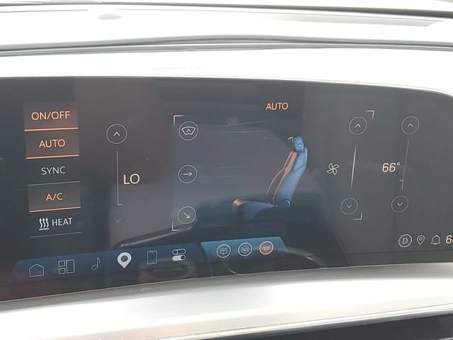 Certified 2024 Cadillac Lyriq Sport w/ LPO, Floor Liner Package AWD/4WD image 15