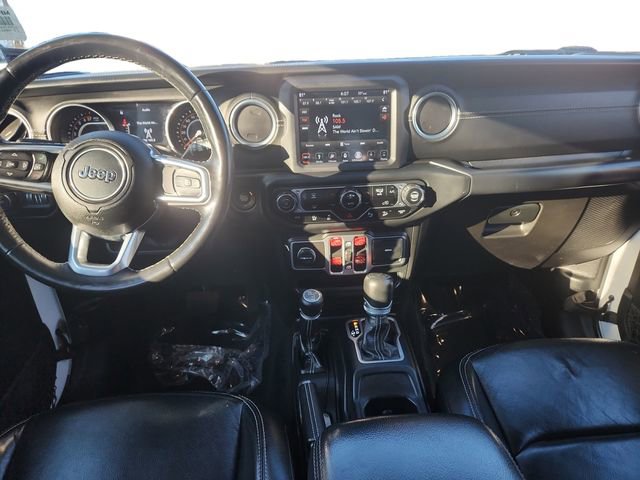 Used 2018 Jeep Wrangler Unlimited Sahara image 12