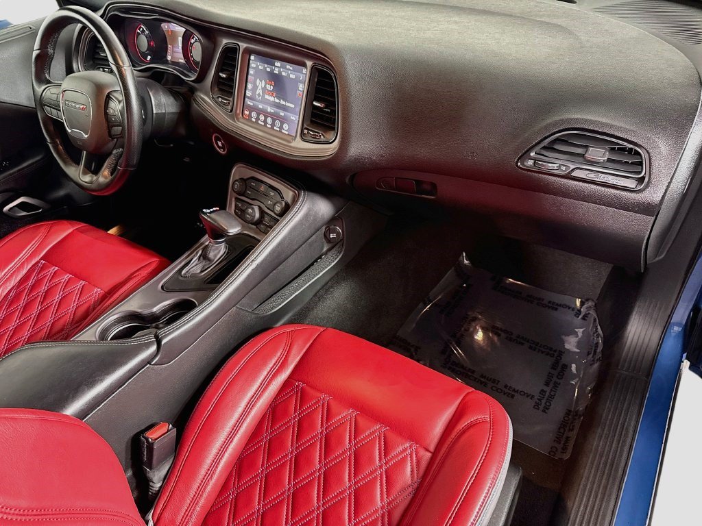 Used 2023 Dodge Challenger SXT w/ Blacktop Package RWD image 27