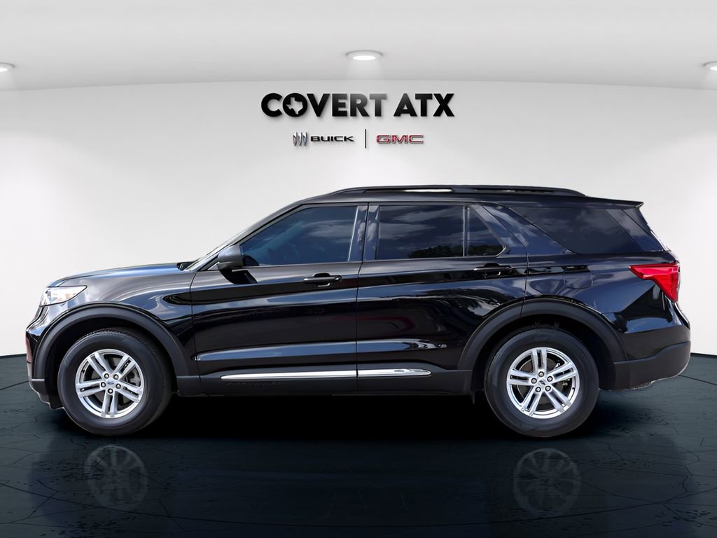 Used 2023 Ford Explorer XLT w/ Equipment Group 202A image 5