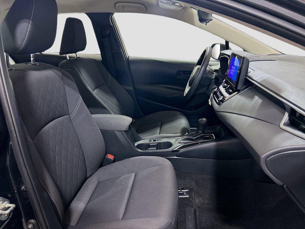 Used 2026 Toyota Corolla LE FWD image 24