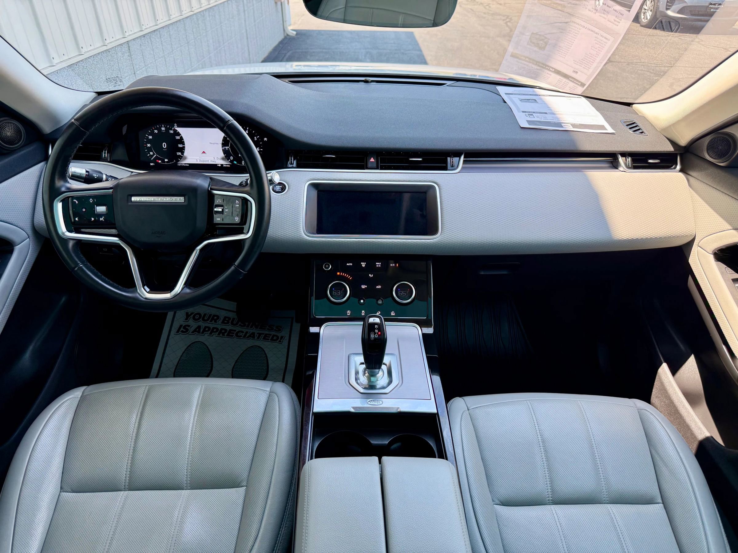 Used 2021 Land Rover Range Rover Evoque S AWD/4WD image 17