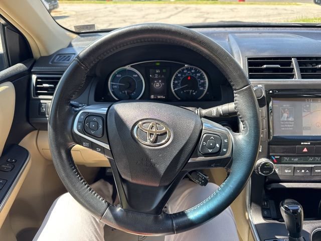 Used 2016 Toyota Camry XLE w/ Moonroof Package image 15