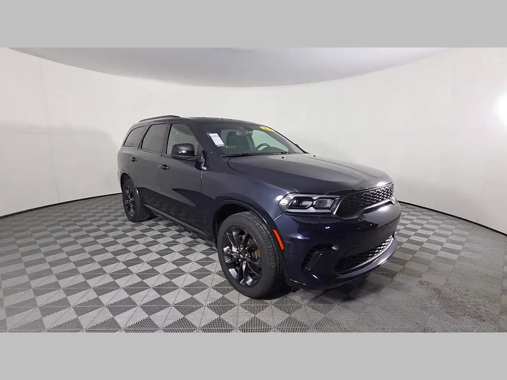 Used 2025 Dodge Durango GT w/ Blacktop Package AWD/4WD image 35