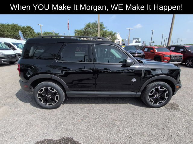 Used 2023 Ford Bronco Sport Outer Banks w/ Tech Package AWD/4WD image 6