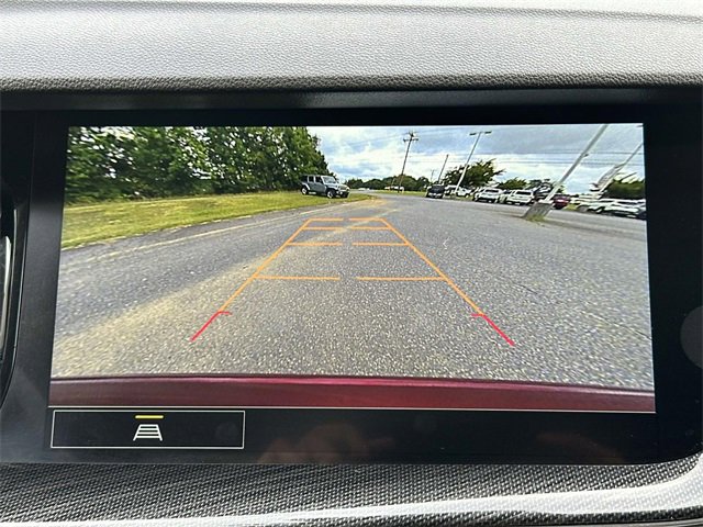 Used 2023 Buick Envision Essence w/ Sport Touring Package image 14