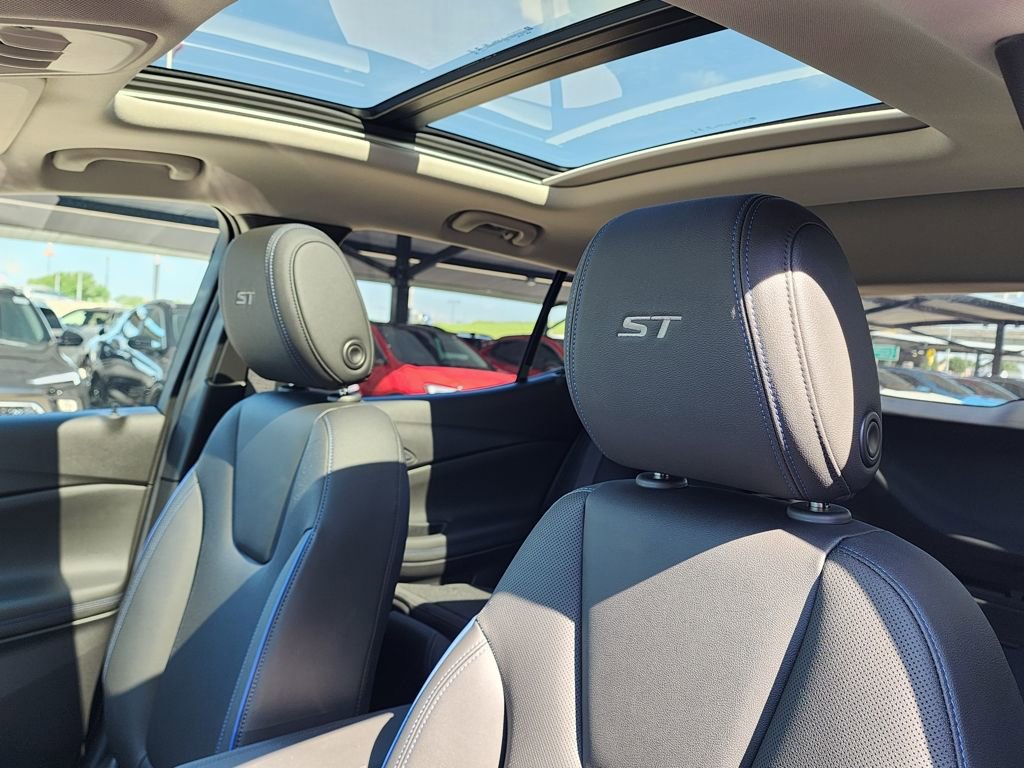 New 2026 Buick Encore GX Sport Touring w/ Advanced Technology Package image 16