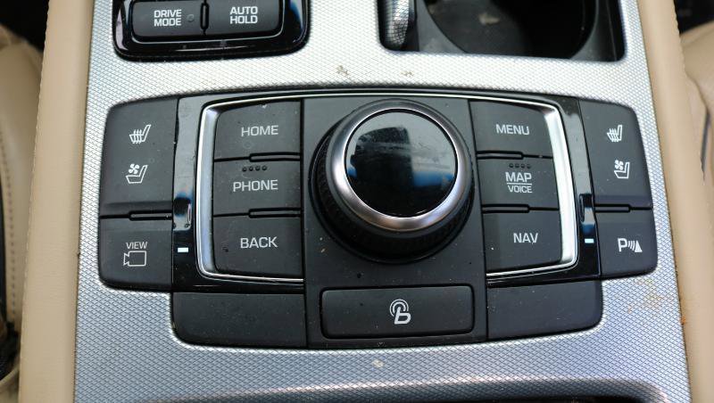 Used 2018 Genesis G80 3.8 w/ Option Group 03 image 14