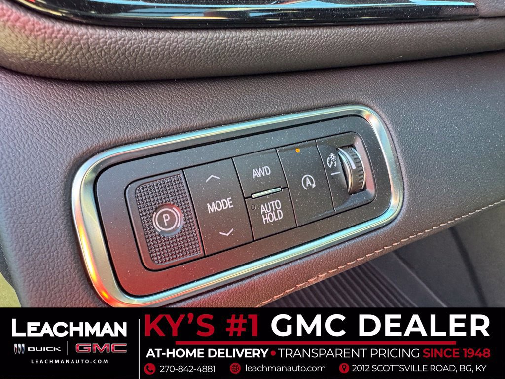 New 2027 Buick Enclave Avenir w/ LPO, Floor Liner Package AWD/4WD image 12