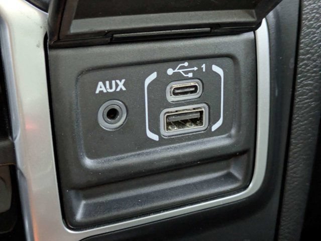 Used 2018 Jeep Wrangler Unlimited Sport S AWD/4WD image 22