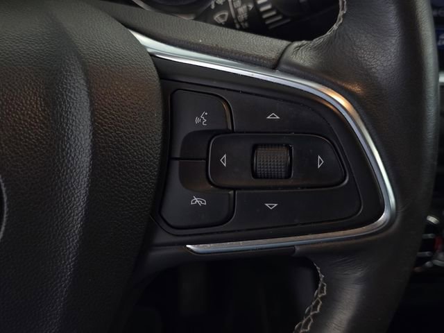 Used 2022 Buick Encore GX Essence FWD image 18