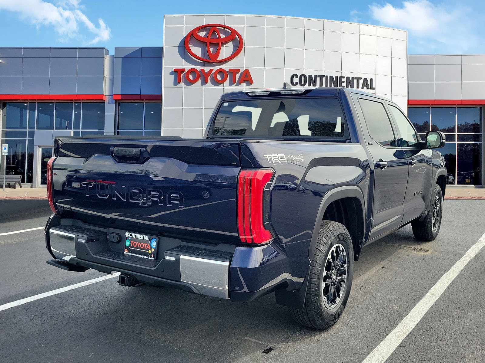 New 2026 Toyota Tundra SR5 AWD/4WD image 5