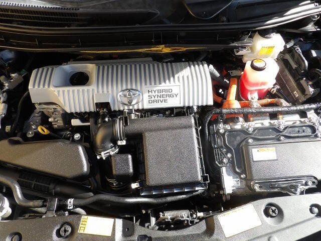 Used 2012 Toyota Prius Five w/ Advanced Technology Pkg image 32