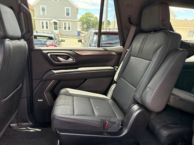 Used 2024 Chevrolet Tahoe RST w/ Luxury Package AWD/4WD image 17