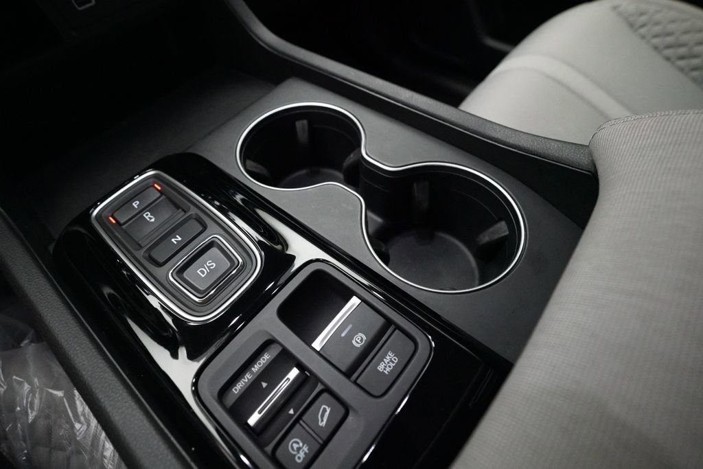 Certified 2023 Honda Pilot LX image 17