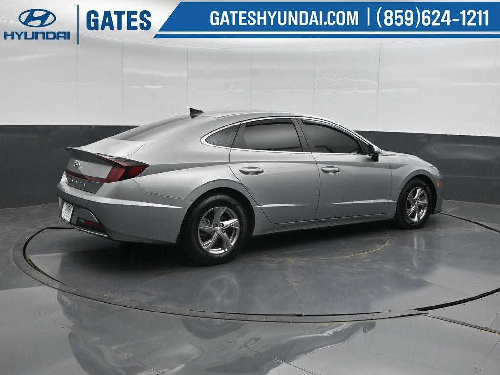 Certified 2023 Hyundai Sonata SE FWD image 2