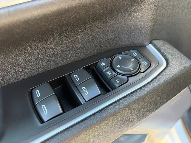 Used 2024 Chevrolet Silverado 2500 High Country w/ High Country Premium Package AWD/4WD image 12