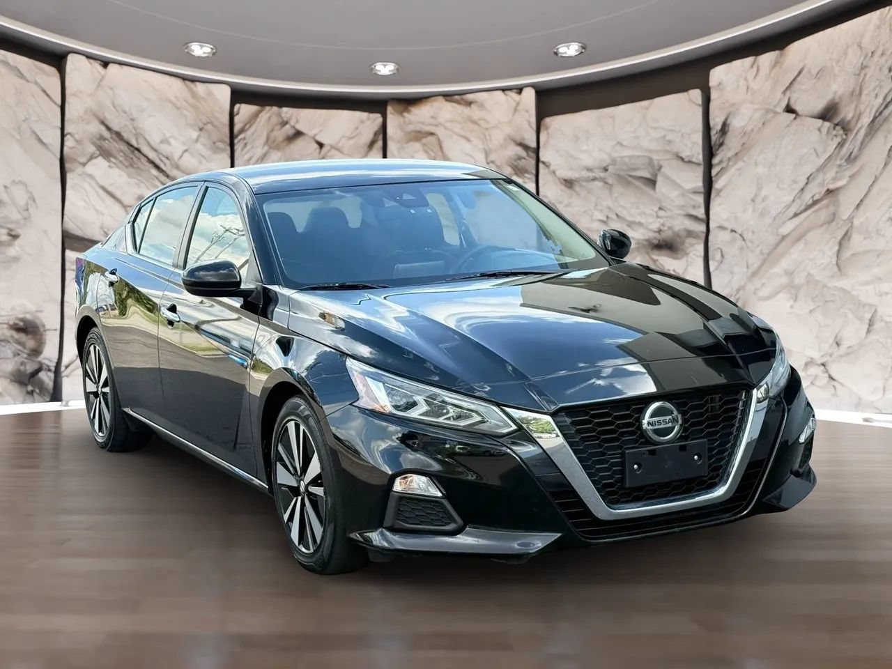Used 2022 Nissan Altima 2.5 SV