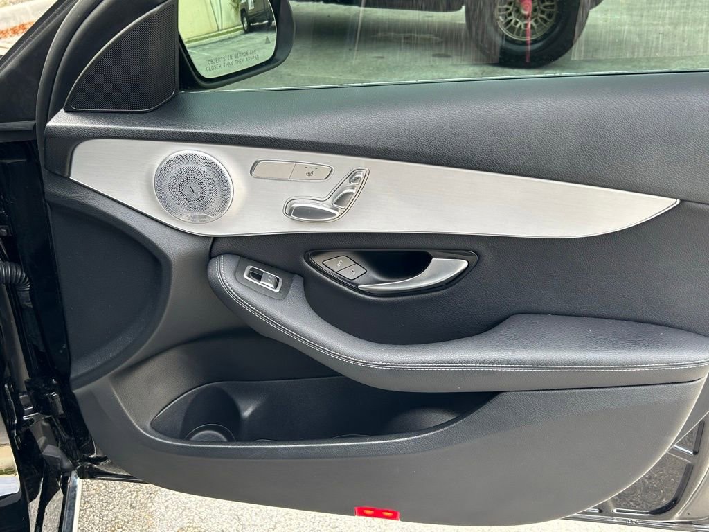 Used 2021 Mercedes-Benz C 300 Sedan image 32