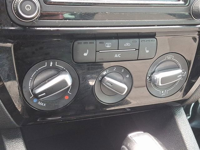 Used 2016 Volkswagen Jetta Sport image 15