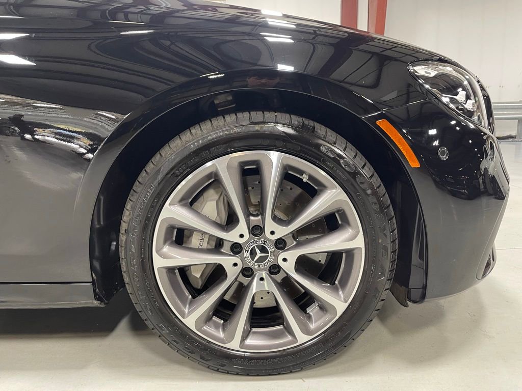 Used 2022 Mercedes-Benz E 450 4MATIC Sedan image 16