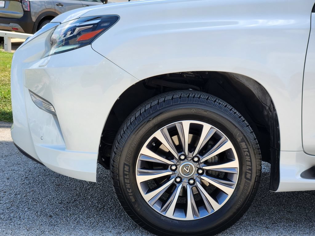 Used 2022 Lexus GX 460 Luxury w/ Off Road Package AWD/4WD image 9