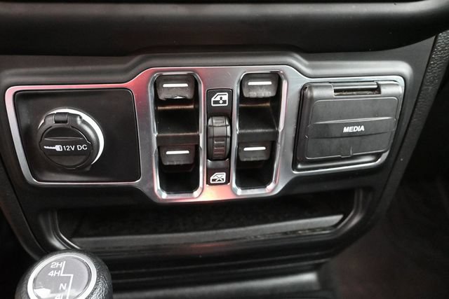 Used 2021 Jeep Wrangler Unlimited Sport AWD/4WD image 29