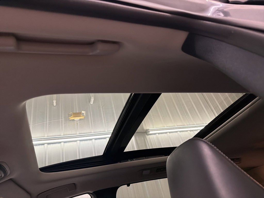 Certified 2024 INFINITI QX60 Luxe image 18