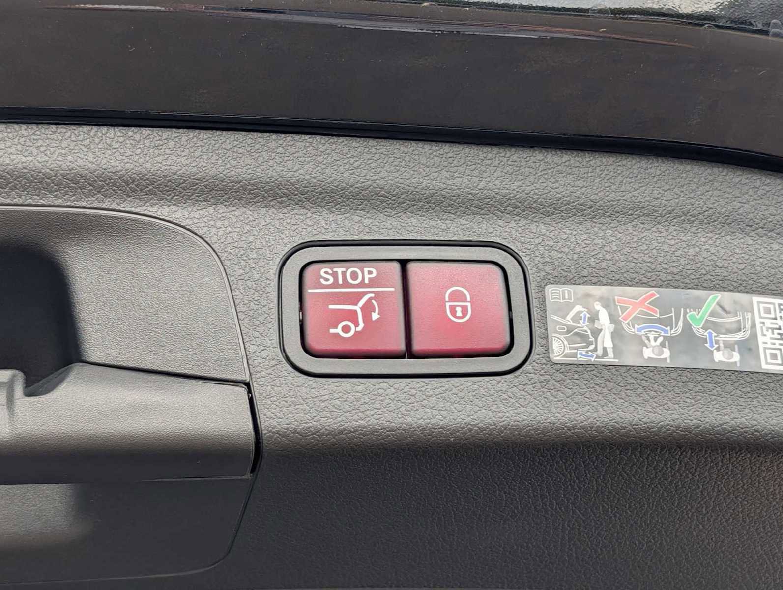 New 2026 Mercedes-Benz GLE 580 4MATIC image 28