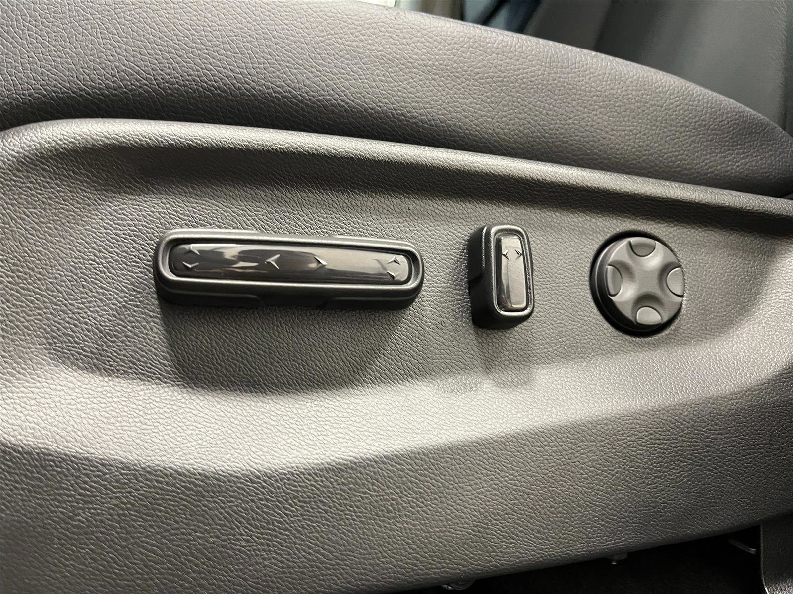 New 2026 Honda Odyssey EX-L image 13