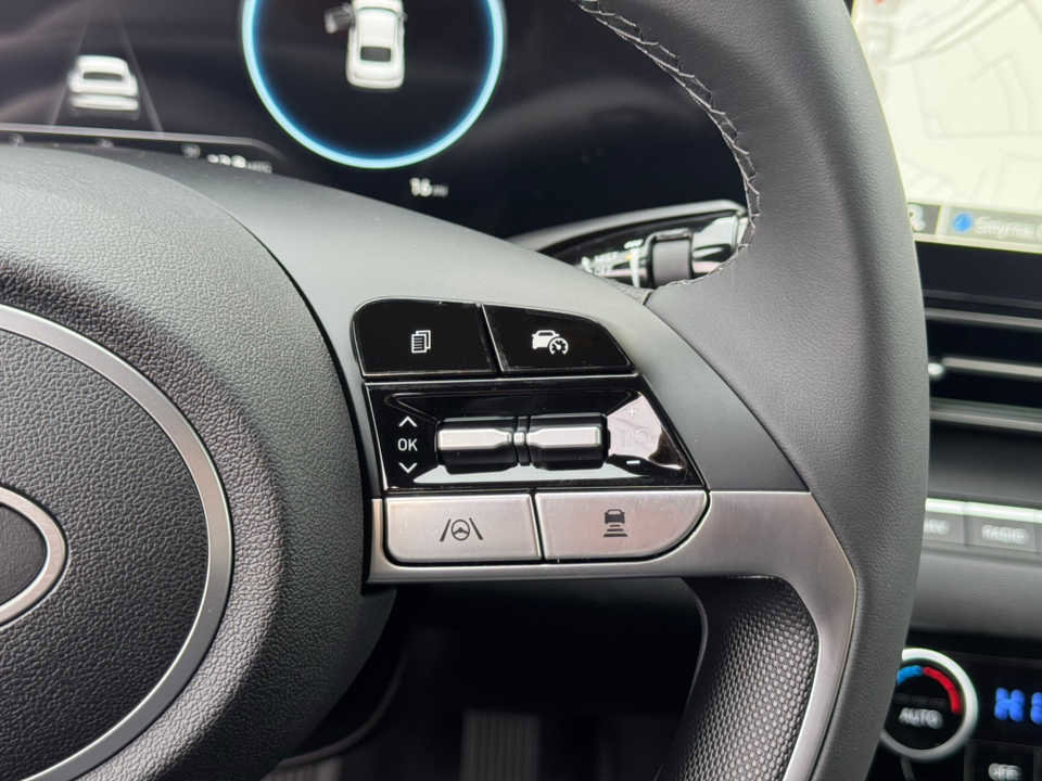 New 2025 Hyundai Elantra SEL w/ Cargo Package image 17