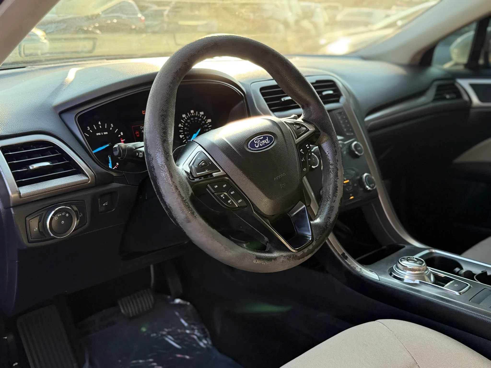 Used 2020 Ford Fusion S FWD image 14