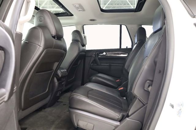 Used 2017 Buick Enclave Leather w/ Enclave Tuscan Edition image 31