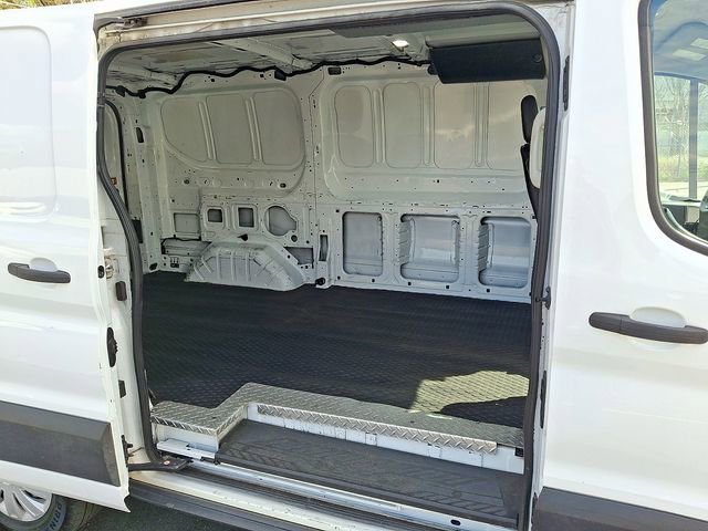 Used 2020 Ford Transit 150 Low Roof image 21