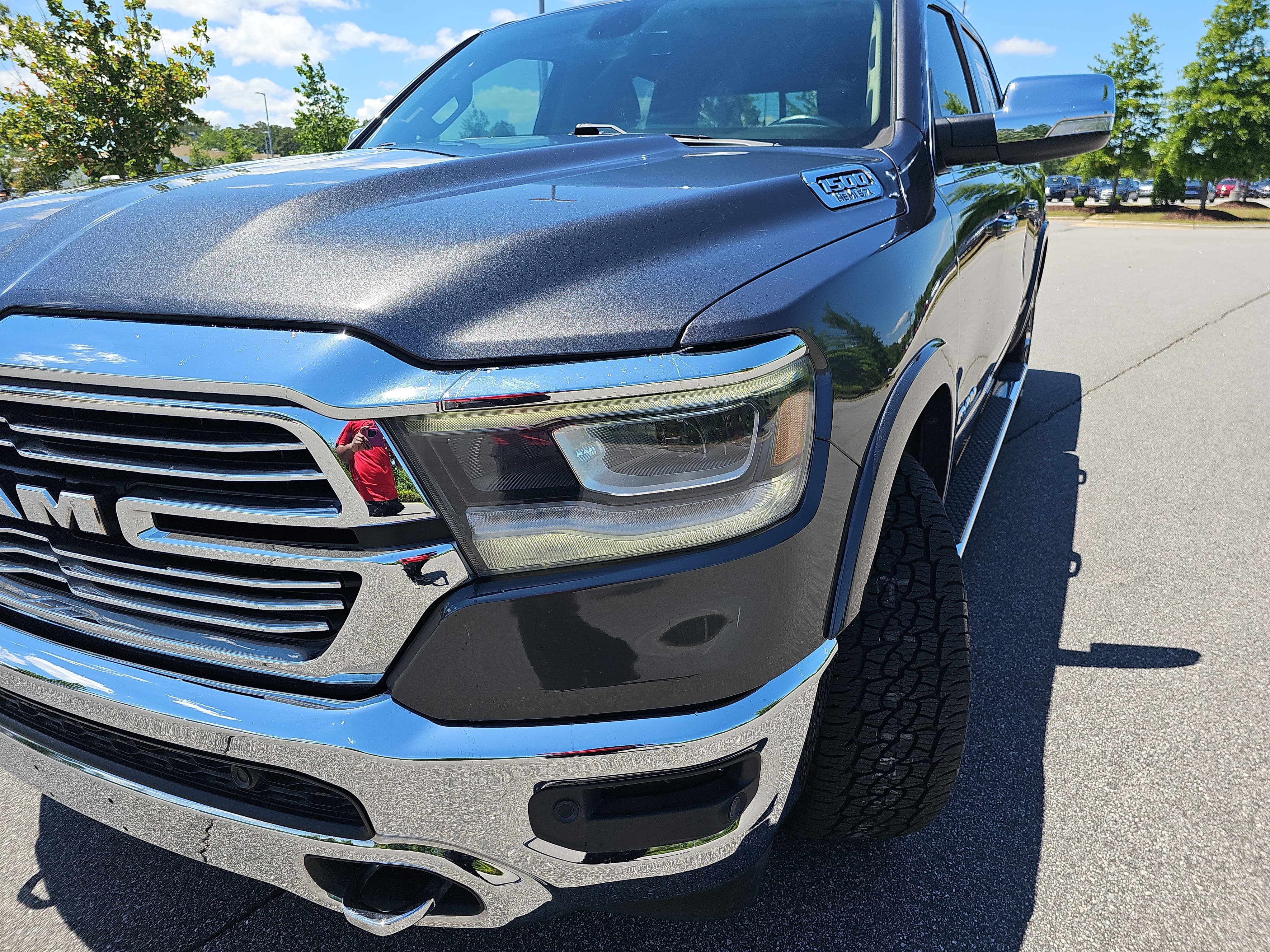 Used 2019 RAM 1500 Laramie AWD/4WD image 29