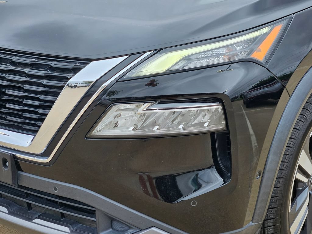 Used 2023 Nissan Rogue SL w/ SL Premium Package FWD image 9