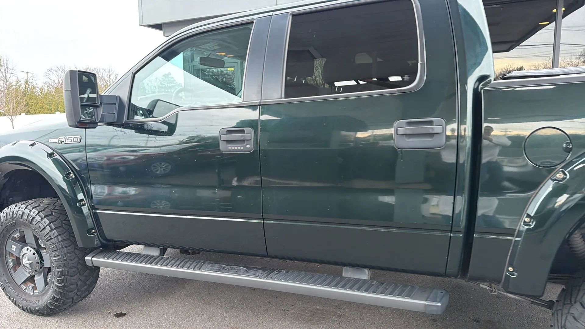 Used 2013 Ford F150 XLT w/ Mid Equipment Group image 5